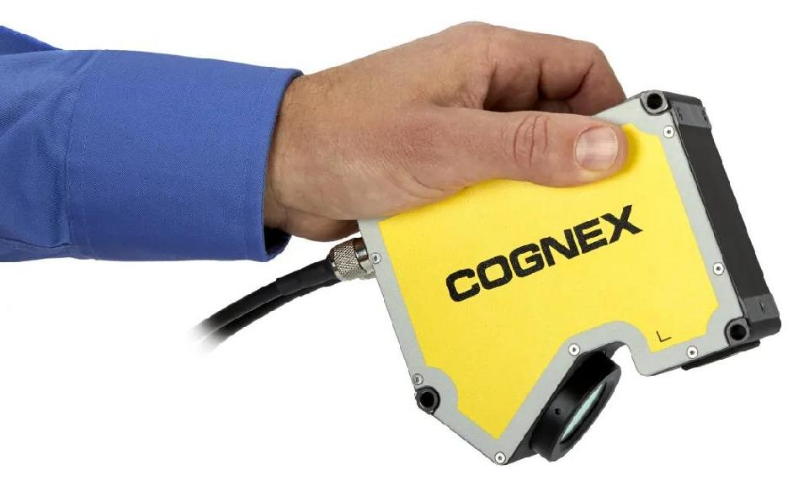 康耐视DSMax 3D激光位移传感器助力新一代苹果摄像头(图2) 康耐视DSMax 3D激光位移传感器助力新一代苹果摄像头(图2)